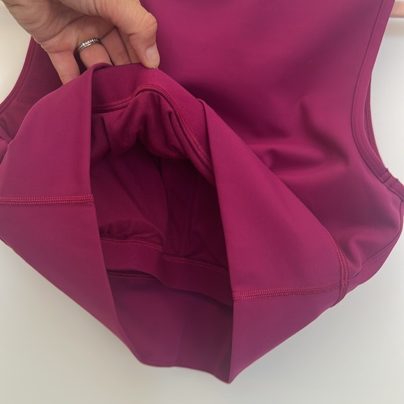 Lululemon Mastered Motion Cropped Training Tank - Picture 6 of 8